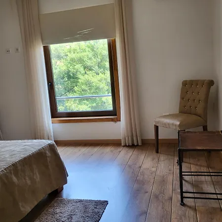 Apartamento Terra Amendoeiras *