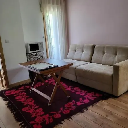 Apartamento Terra Amendoeiras Bragança